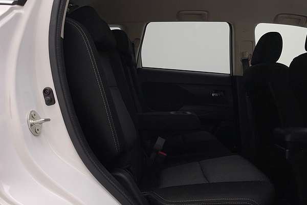 2017 Mitsubishi Outlander LS ZK