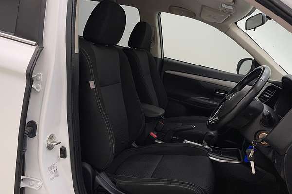 2017 Mitsubishi Outlander LS ZK