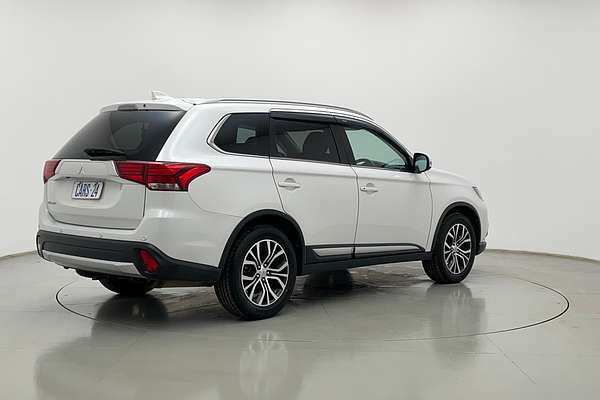 2017 Mitsubishi Outlander LS Safety Pack ZK