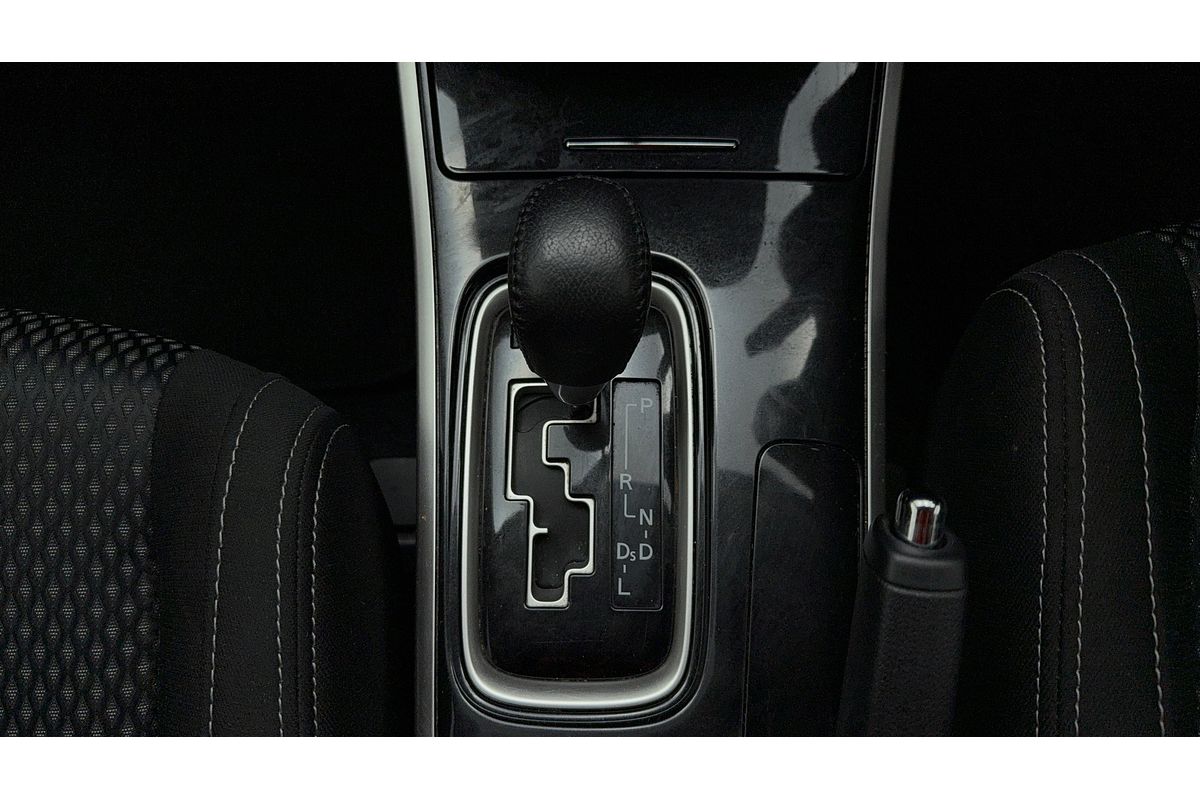 2017 Mitsubishi Outlander LS Safety Pack ZK