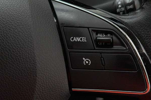 2017 Mitsubishi Outlander LS Safety Pack ZK