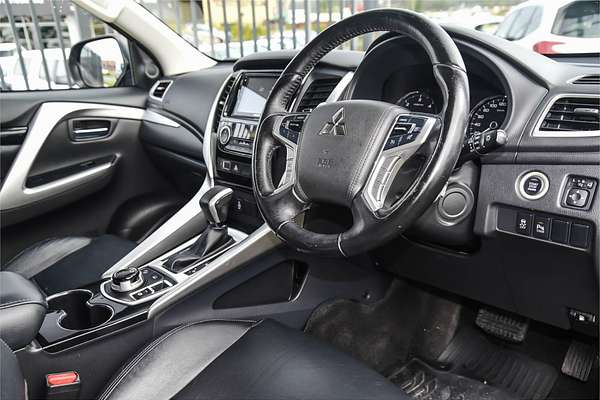 2016 Mitsubishi Pajero Sport GLS QE