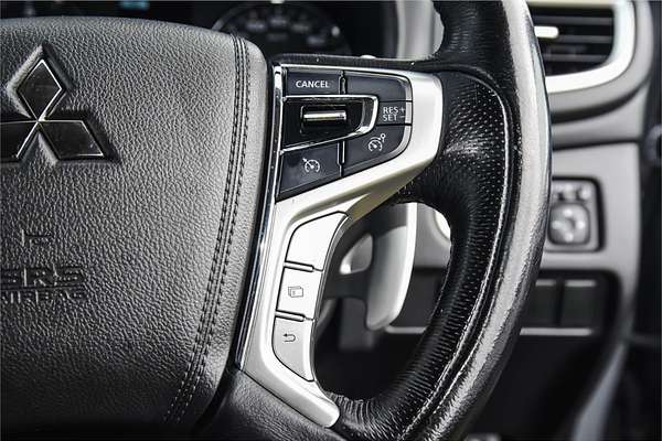 2016 Mitsubishi Pajero Sport GLS QE