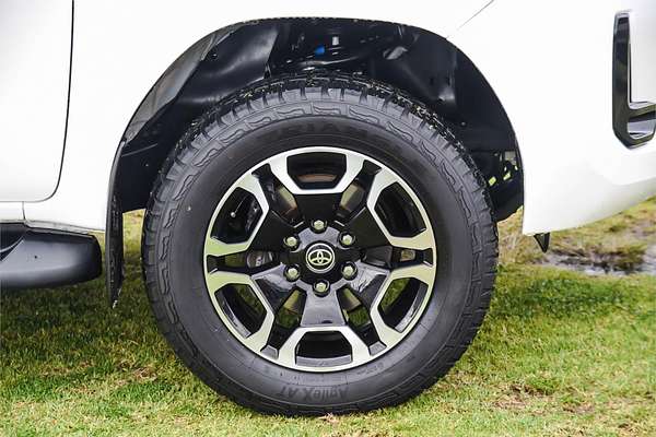2020 Toyota Hilux SR5 GUN126R 4X4