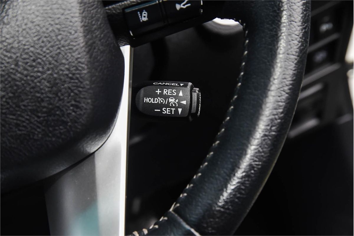 2020 Toyota Hilux SR5 GUN126R 4X4