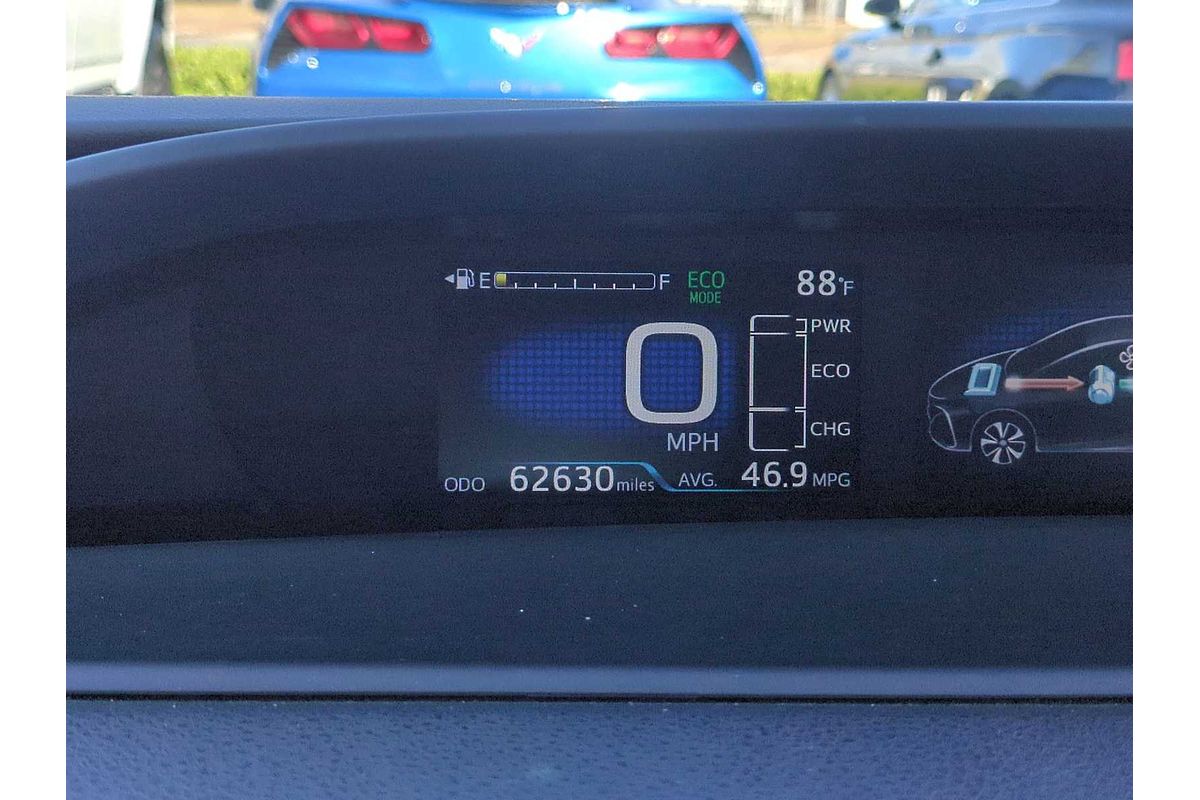 2020 Toyota Prius LE