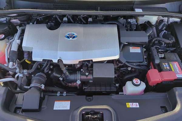 2020 Toyota Prius LE