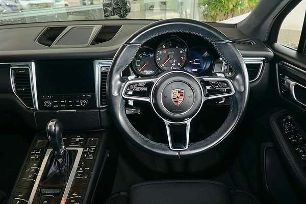 2017 Porsche Macan 95B