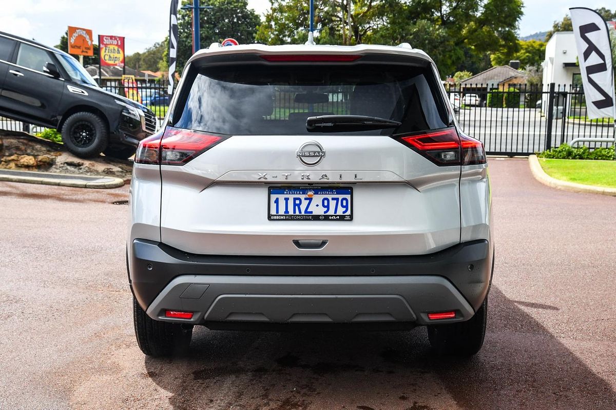 2024 Nissan X-TRAIL ST-L T33