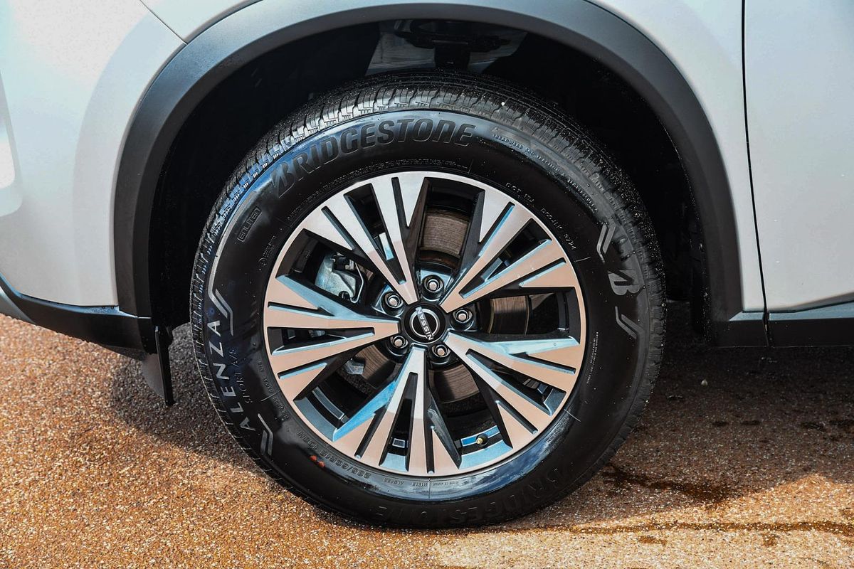 2024 Nissan X-TRAIL ST-L T33