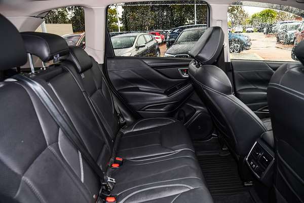 2018 Subaru Forester 2.5i-S S5
