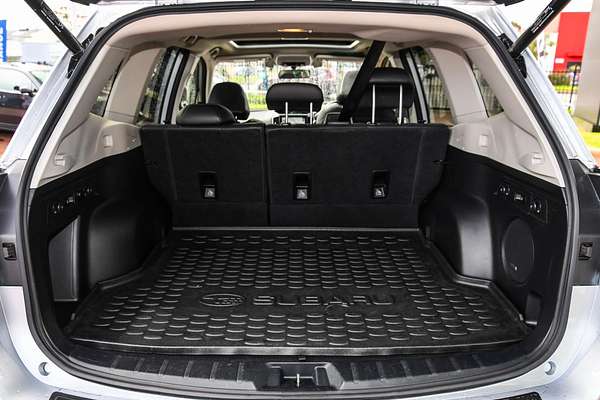 2018 Subaru Forester 2.5i-S S5