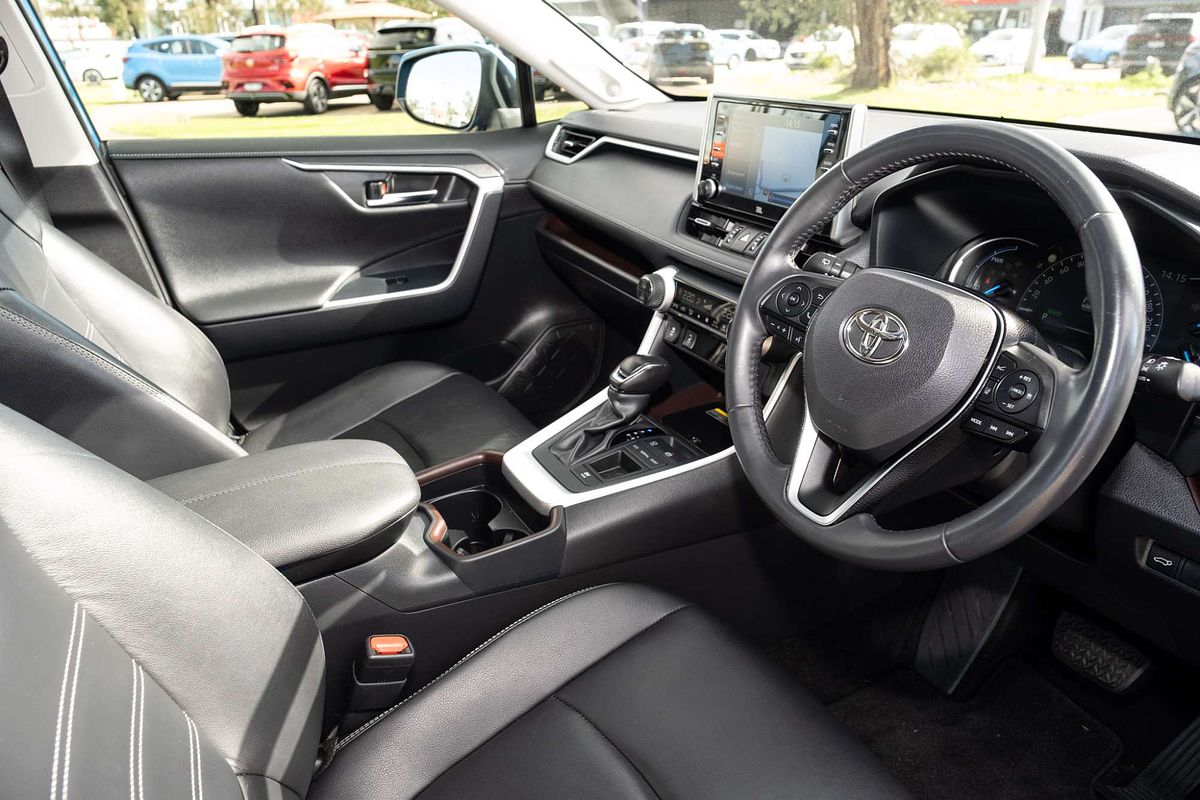 2019 Toyota RAV4 Cruiser AXAH52R
