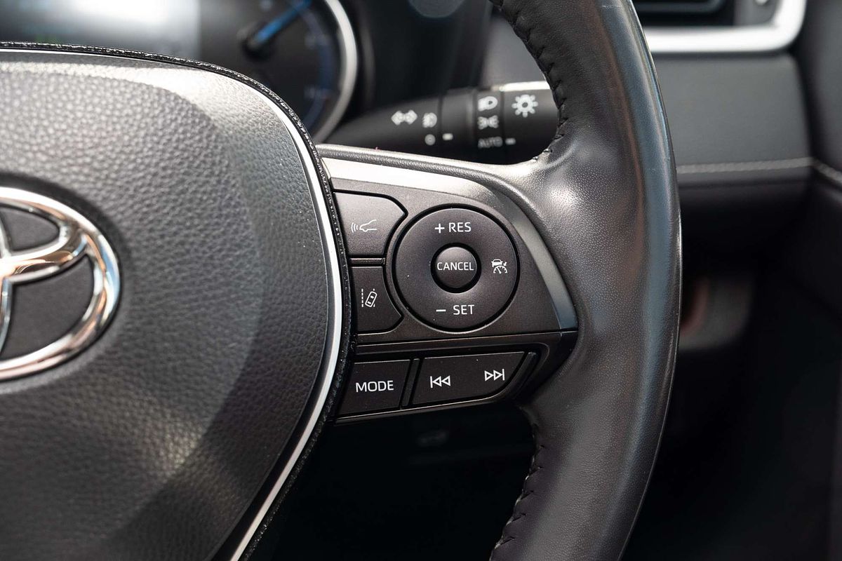 2019 Toyota RAV4 Cruiser AXAH52R