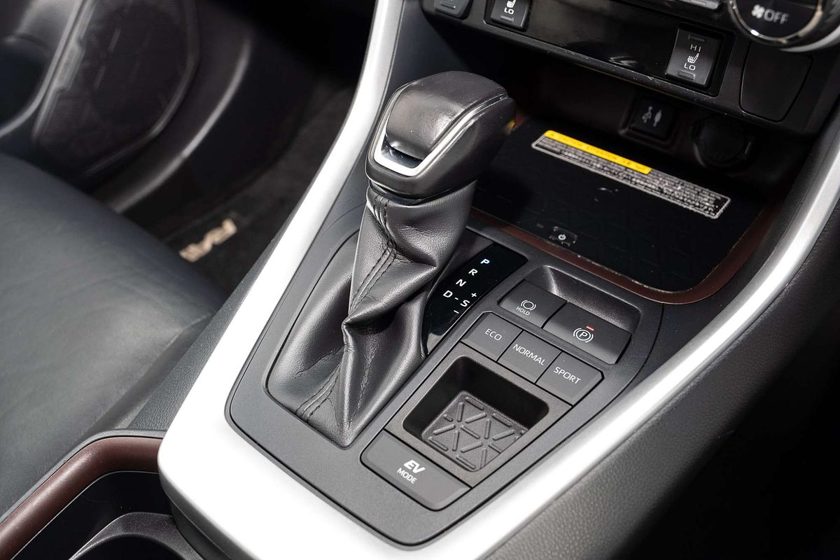 2019 Toyota RAV4 Cruiser AXAH52R