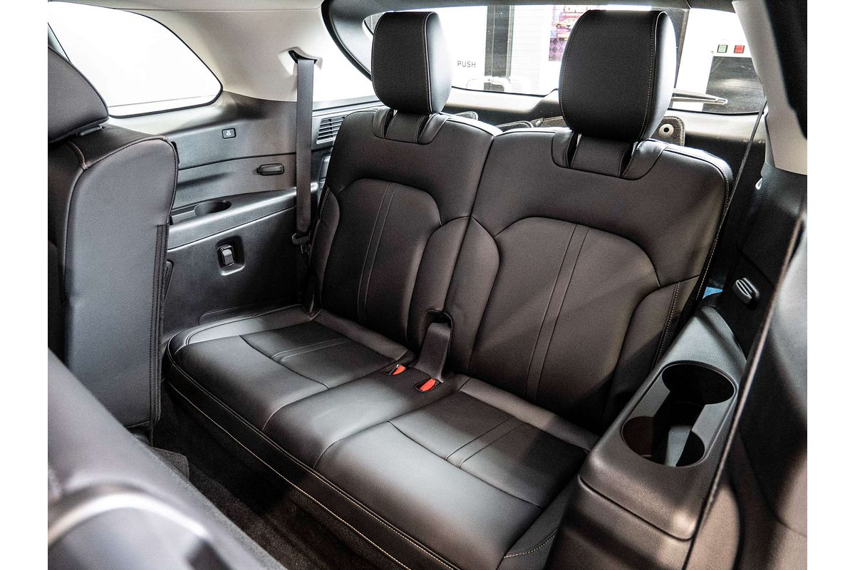 2025 Mazda CX-80 P50e Touring KL