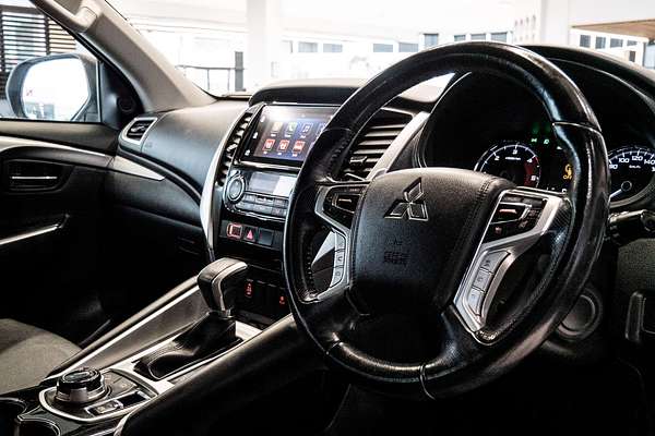 2018 Mitsubishi Pajero Sport GLS QE