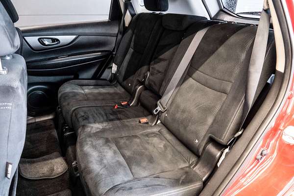 2016 Nissan X-TRAIL ST T32