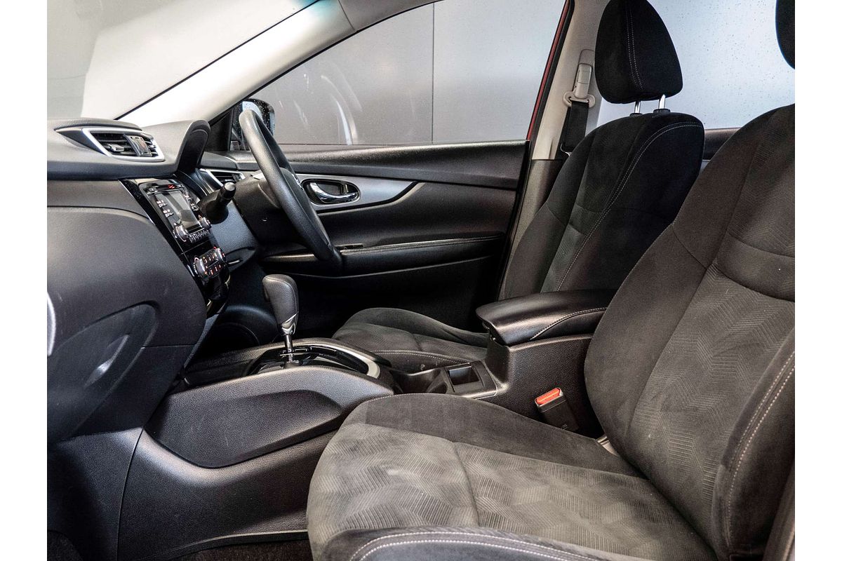 2016 Nissan X-TRAIL ST T32