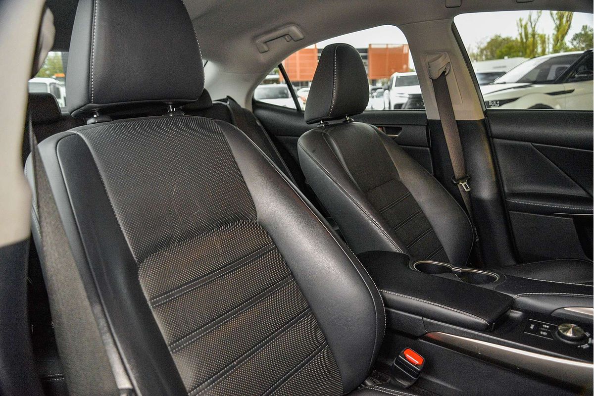 2018 Lexus IS IS300 Luxury ASE30R