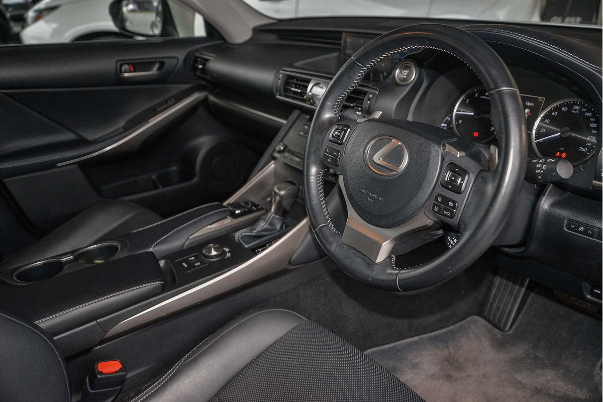 2018 Lexus IS IS300 Luxury ASE30R
