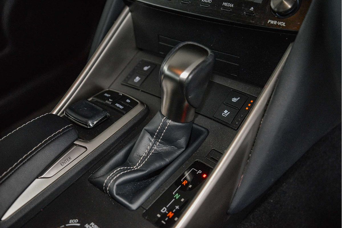 2018 Lexus IS IS300 Luxury ASE30R