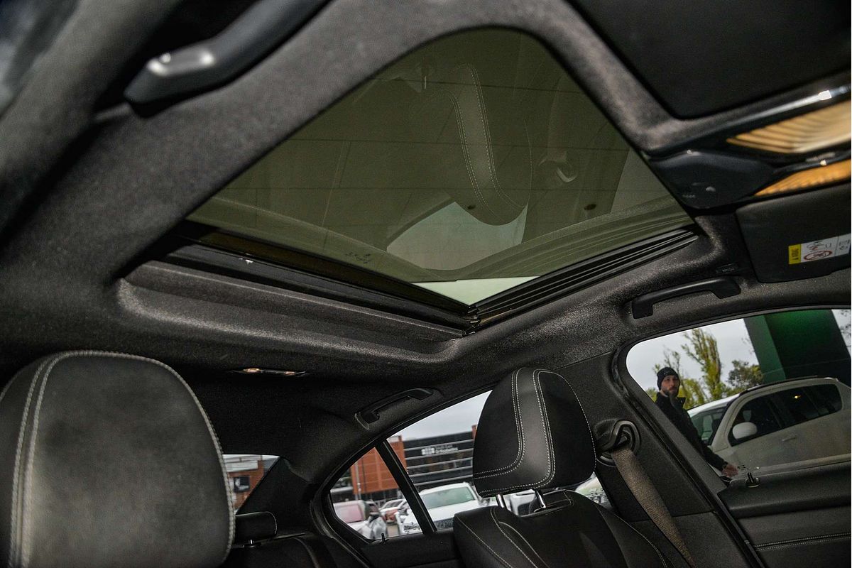 2019 BMW 3 Series 330i M Sport G20