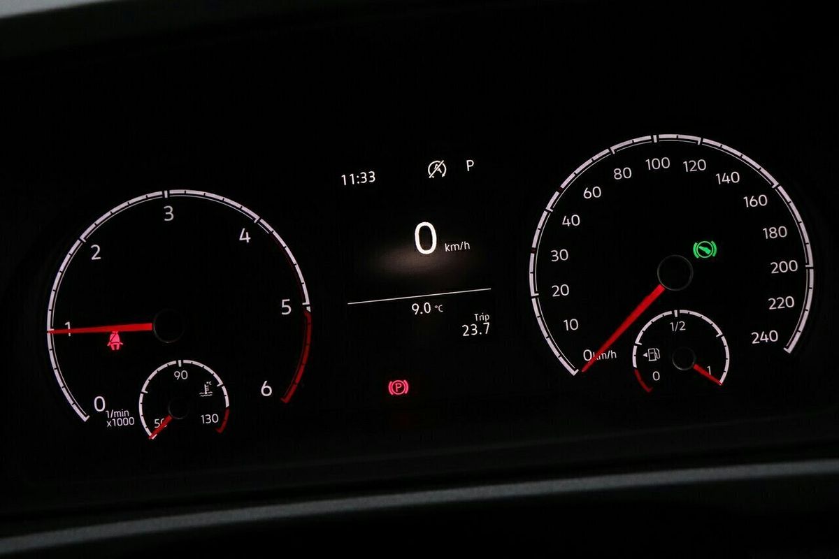 2025 Volkswagen Caddy TSI220 5 SWB