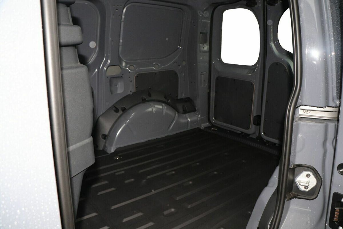 2025 Volkswagen Caddy TSI220 5 SWB