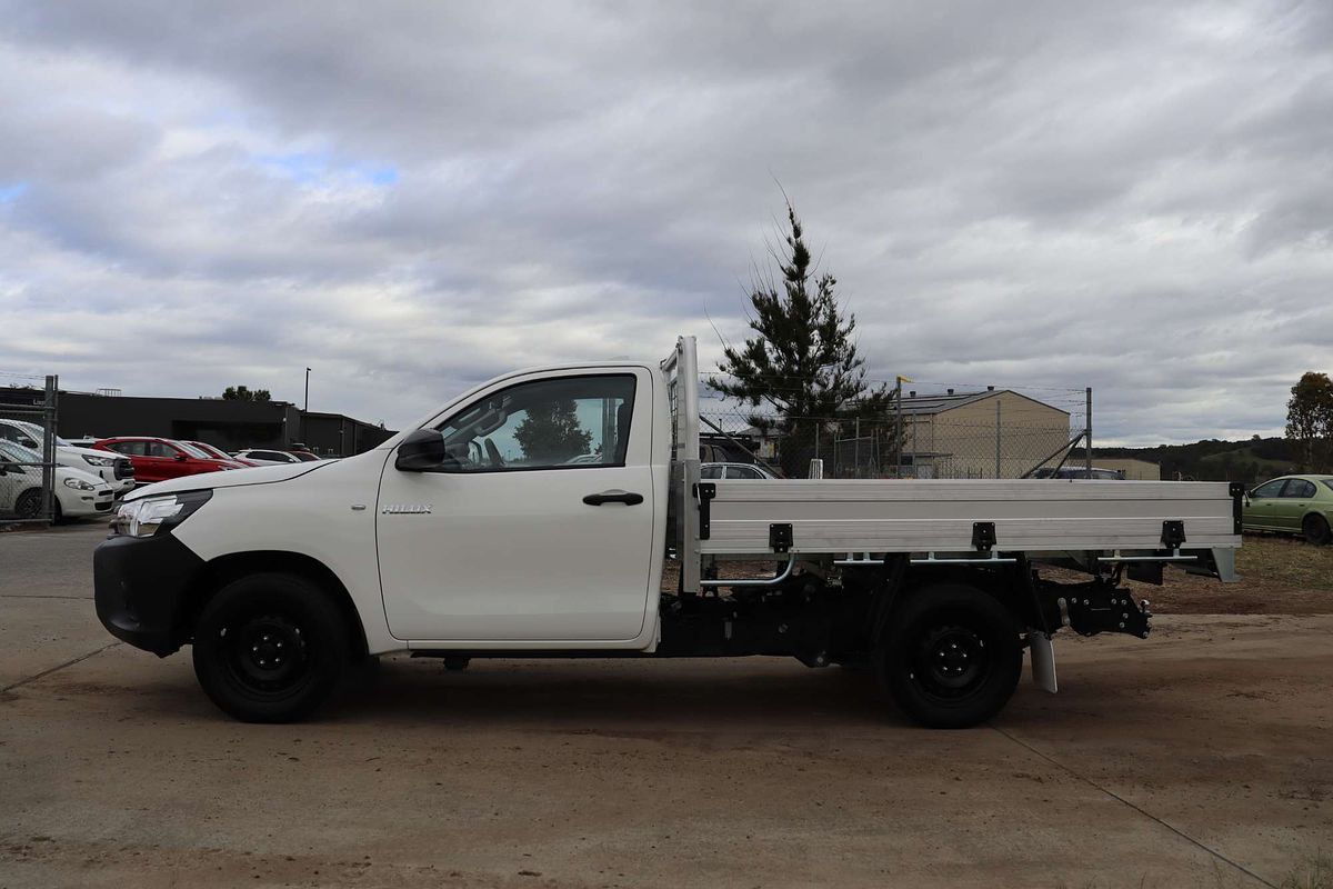 2024 Toyota Hilux Workmate TGN121R Rear Wheel Drive