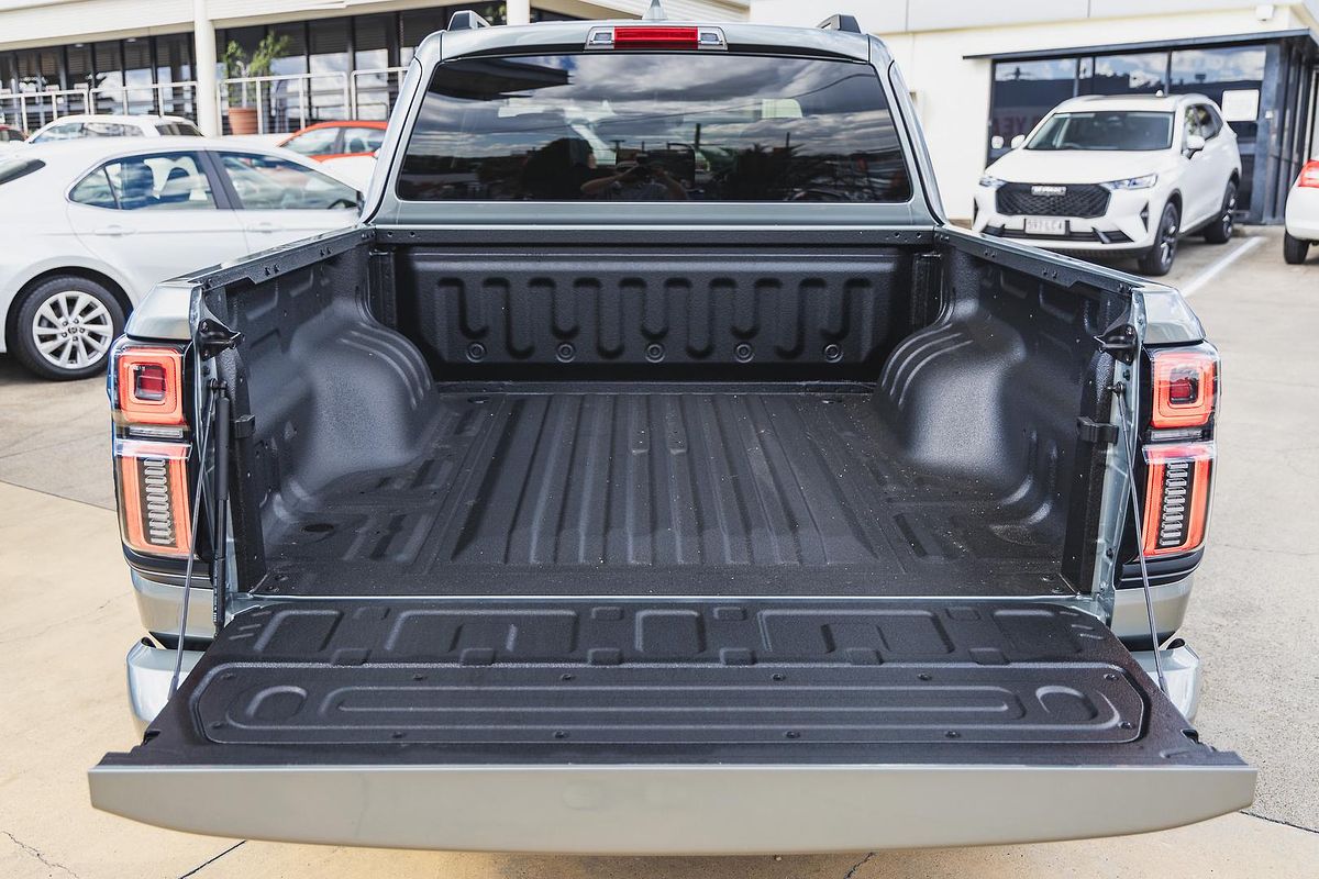 2025 GWM Cannon Alpha Lux PHEV P05 4X4