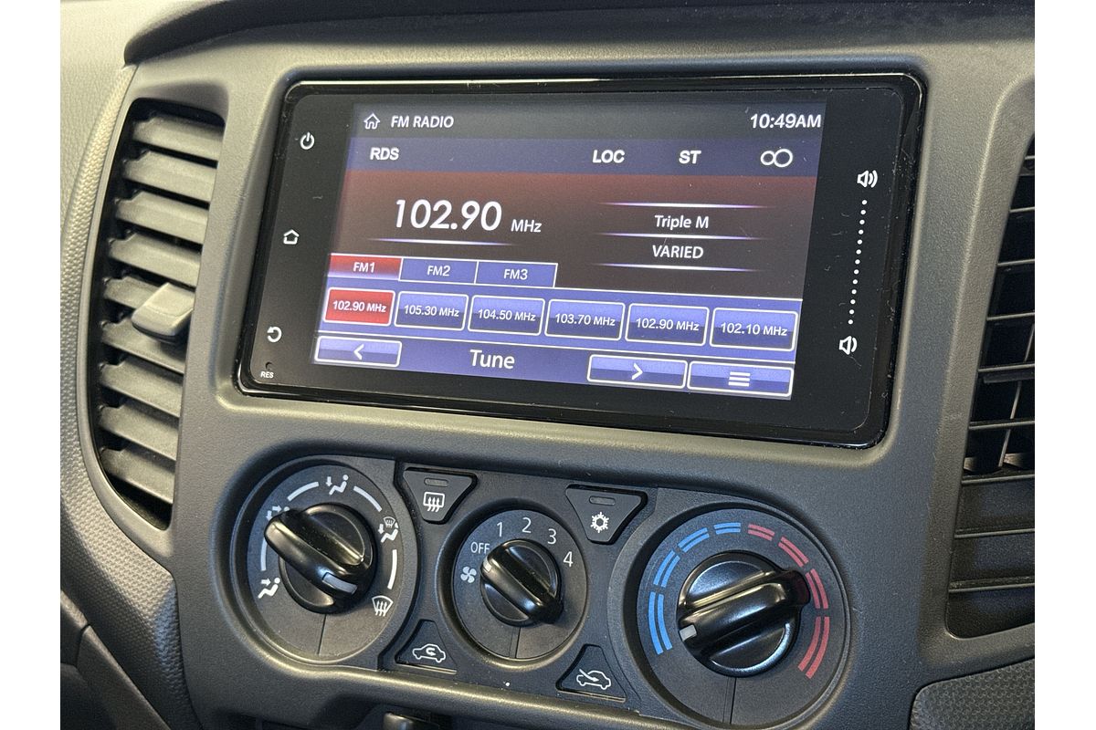 2022 Mitsubishi Triton GLX MR 4X4