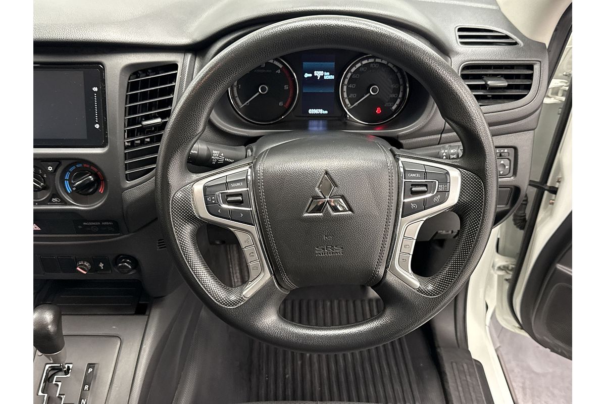 2022 Mitsubishi Triton GLX MR 4X4