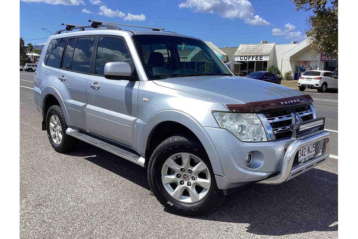 2012 Mitsubishi Pajero GLS NW