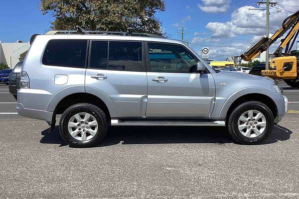2012 Mitsubishi Pajero GLS NW