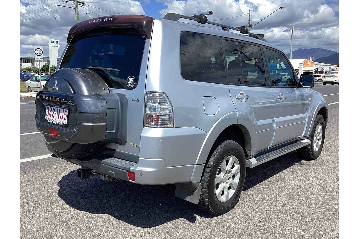 2012 Mitsubishi Pajero GLS NW