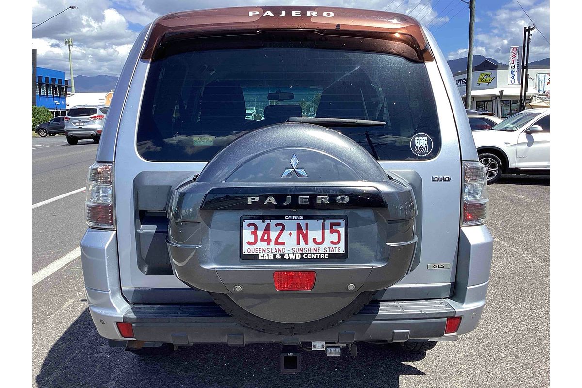 2012 Mitsubishi Pajero GLS NW