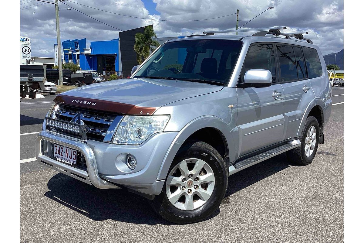 2012 Mitsubishi Pajero GLS NW