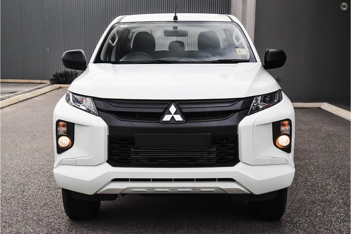 2021 Mitsubishi Triton GLX MR 4X4