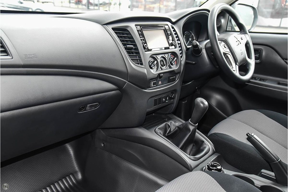 2021 Mitsubishi Triton GLX MR 4X4