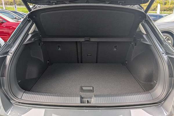 2025 Volkswagen T-Roc 110TSI Style D11