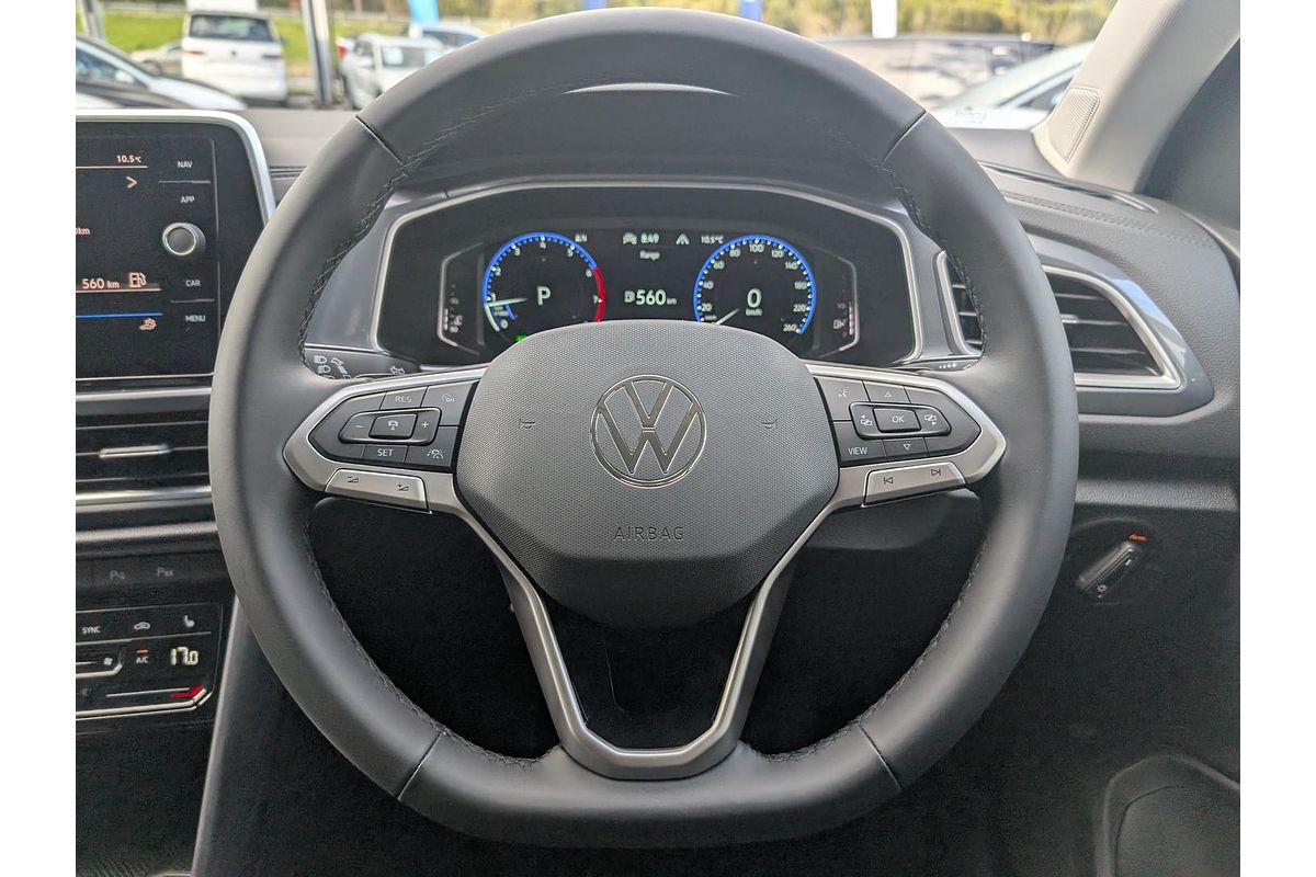 2025 Volkswagen T-Roc 110TSI Style D11