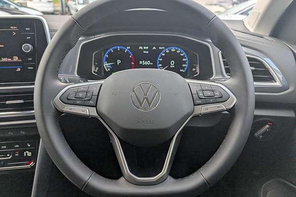 2025 Volkswagen T-Roc 110TSI Style D11