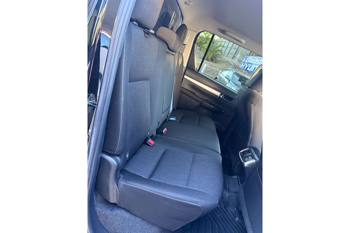 2021 Toyota Hilux SR5 GUN126R 4X4