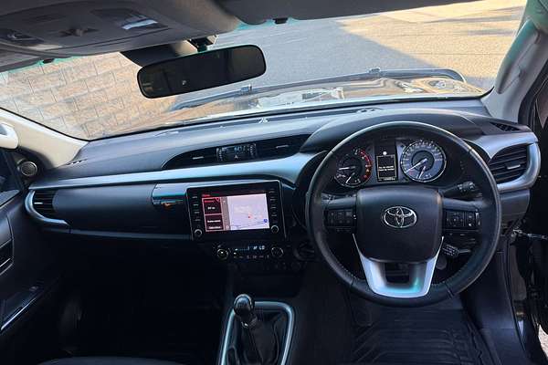 2021 Toyota Hilux SR5 GUN126R 4X4
