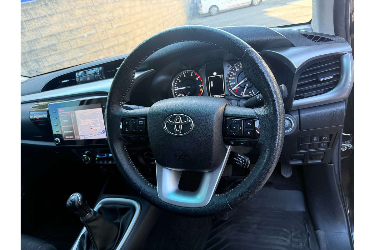 2021 Toyota Hilux SR5 GUN126R 4X4