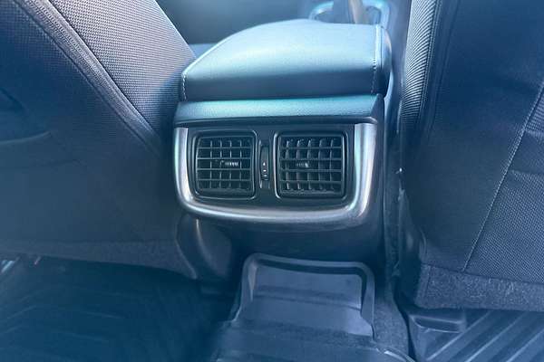 2021 Toyota Hilux SR5 GUN126R 4X4