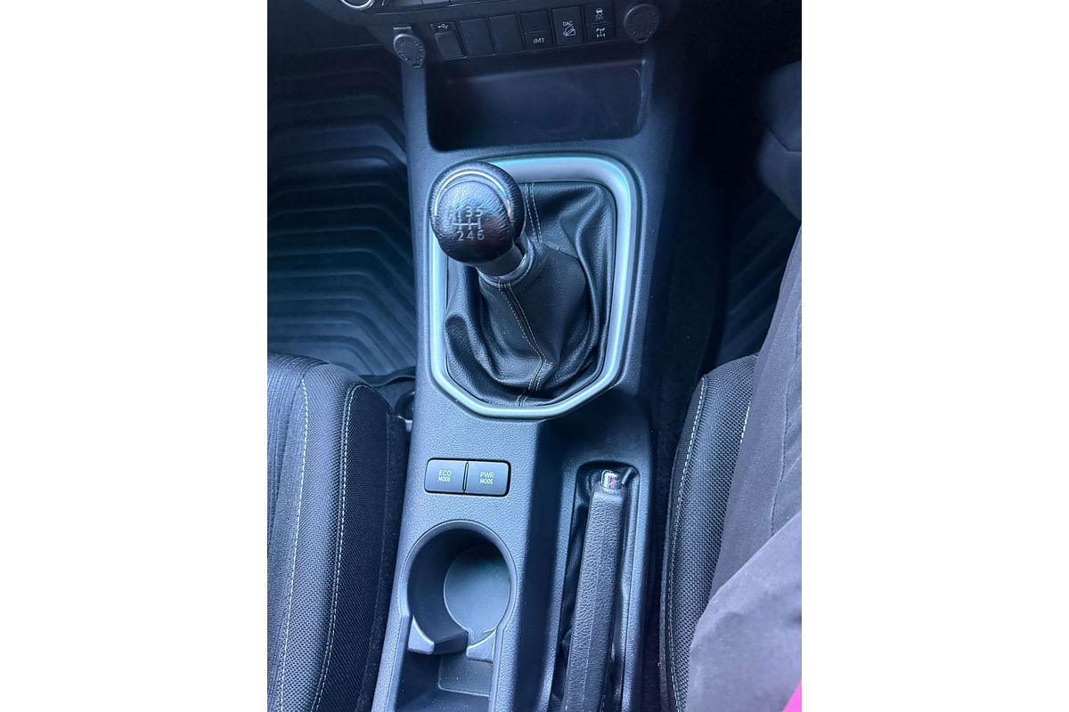 2021 Toyota Hilux SR5 GUN126R 4X4