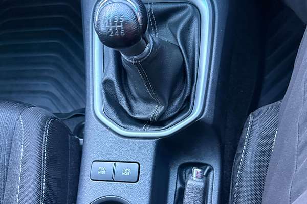 2021 Toyota Hilux SR5 GUN126R 4X4
