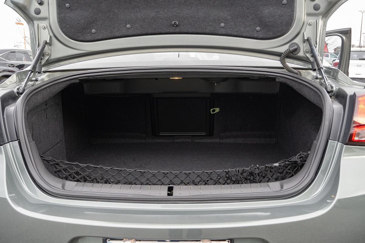 2014 Holden Calais V VF